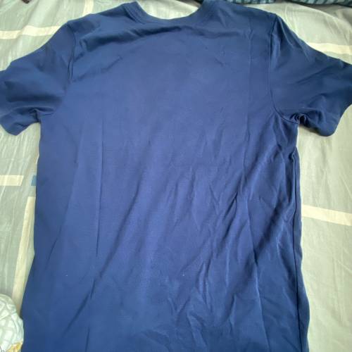 nike t shirt