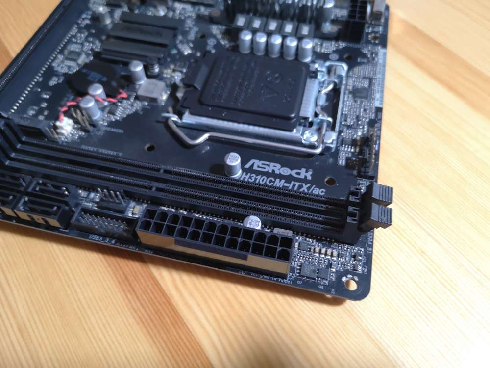新淨有保) Asrock H310CM-itx/ac 運作正常已更新bios P4.1