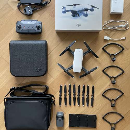 [大彊] DJI Spark 曉 全能套裝