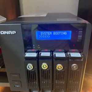 有問題 QNAP TS-453Pro 4 Bay NAS