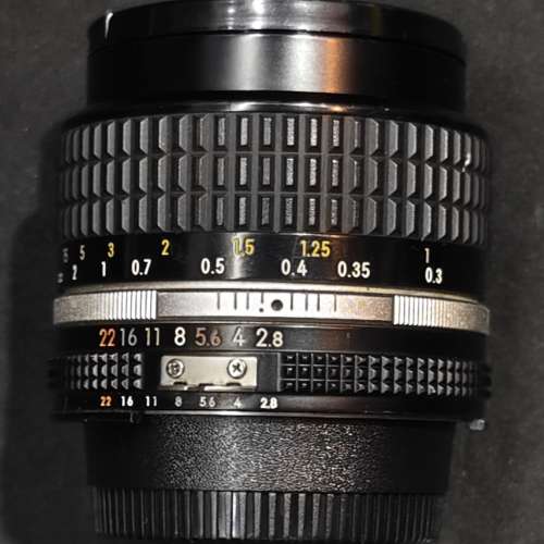 Nikon 35/2.8 AIS
