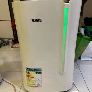 意大利家電品牌金章（Zanussi)抽濕機ZD2088DA