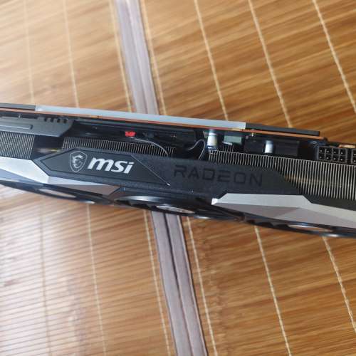 微星MSI RX6800XT 16GB 正常使用，已更換導熱