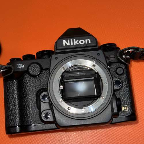 歡迎議價 Nikon Df 少有新淨黑色