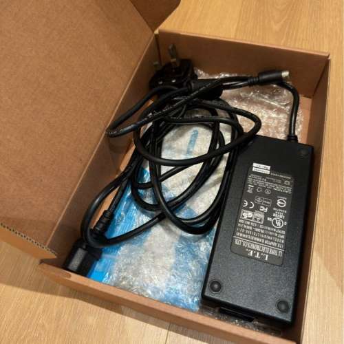 Synology DS415+ 4Bay NAS +8G RAM 2x 2T HDD