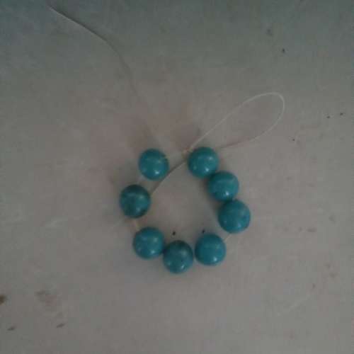 一手6mm日本玻璃 珠仿松石，690gram.  可以穿大約50到60條手串，或作其他diy用途，...