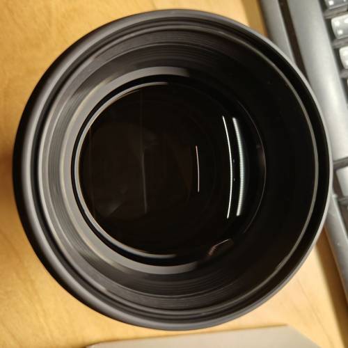 Canon EF 85 f1.4L IS USM