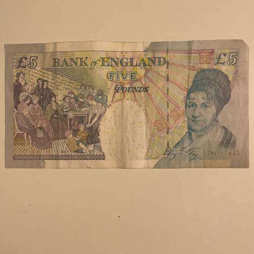 舊版英鎊&pound;5