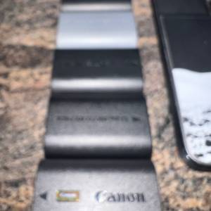 canon Lp-e6nh 原裝電一粒加送四粒代用電池