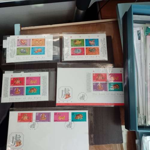 香港生肖: 小全張每張$15  豬(有40張)   虎 (有2張)   牛(有1張) 1998虎年小全張  ,...