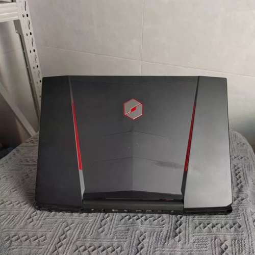 i7 6700電競筆記本電腦，頂配 16G ddr4 記憶體，samsung 870 evo 2TB SSD固態硬盤，...