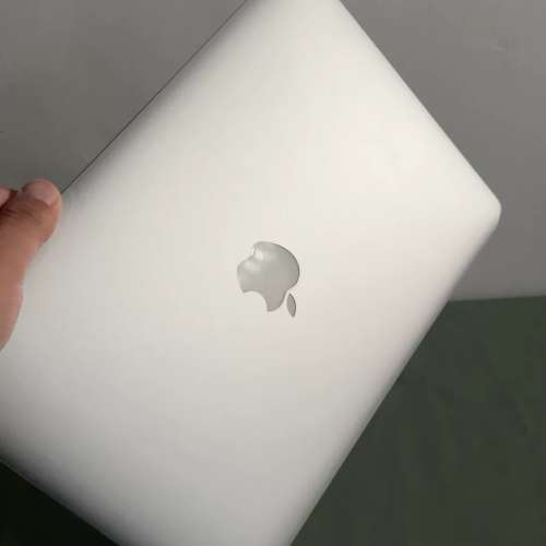 Apple MacBookair IntelCore i7 13寸超薄筆記本 ，頂配 內存8G＋256GB，2k高清屏幕...