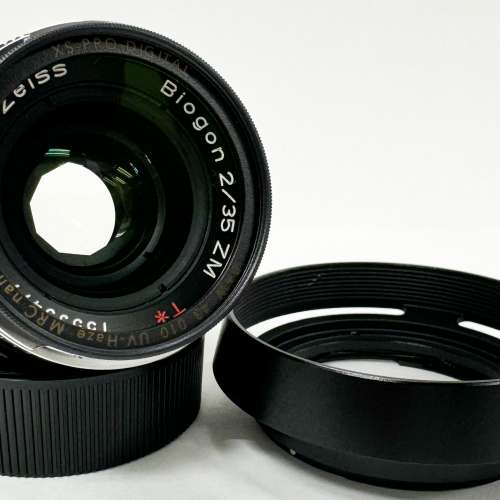 Carl Zeiss Biogon 35mm F/2 (Black) for M mount