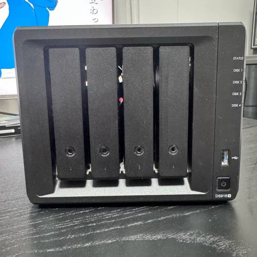 Synology DiskStation DS918+ 4-Bay NAS + 16GB Ram + 256GB NVMe SSD X 2