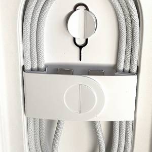 Apple USB-C 充電線及SIM卡槽針