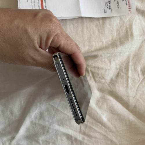 小米15pro 亮銀 16gb+512 (購於領域，18 個月保）