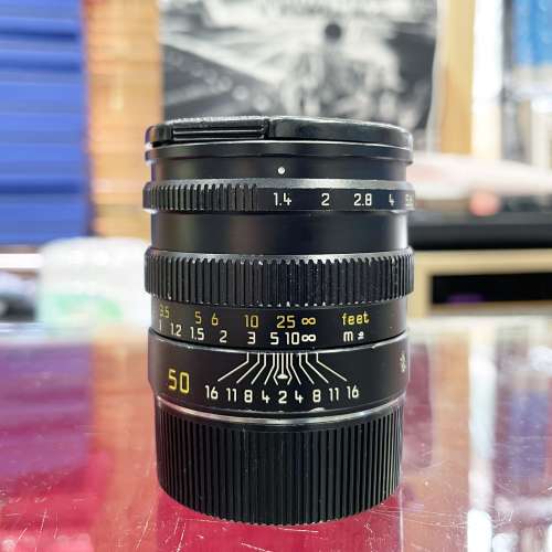 Leica Summilux-M 50mm F/1.4 Pre-A
