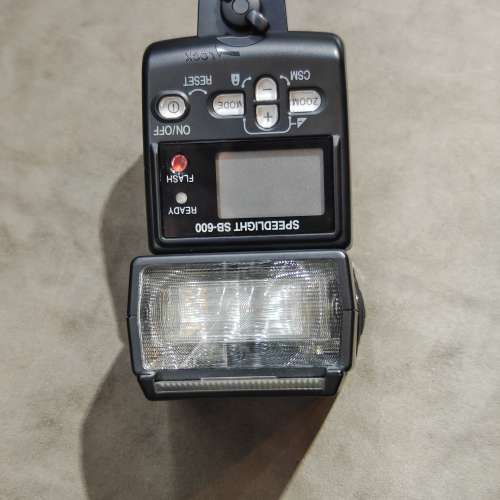 Nikon SB-600