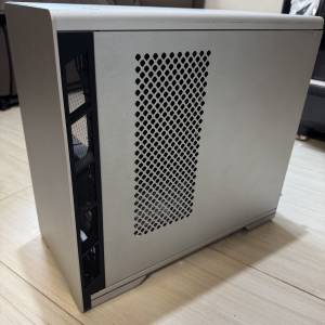 ITX 機箱+ 450W火牛 + 風扇x2