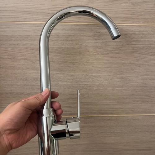 高級廚房冷熱水龍頭