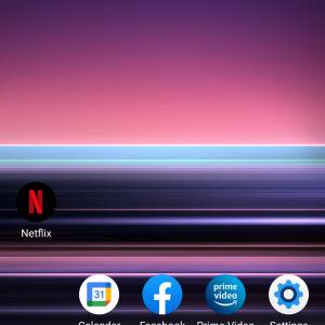 半壞Xperia 5 當零件賣 有興趣朋友可買回去自行研究 有盒有單全新未使用配件