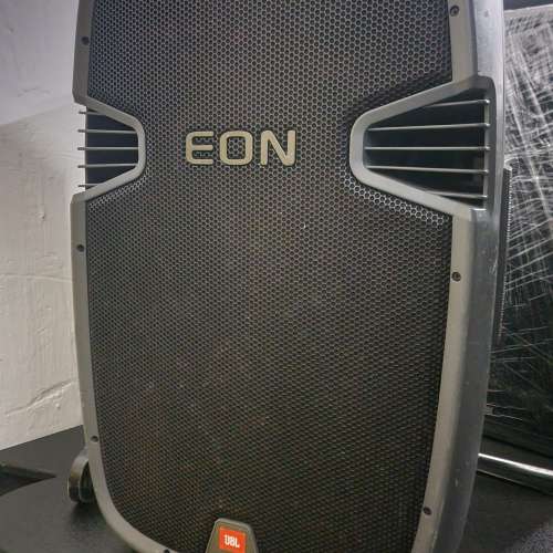 jbl eon315 一隻