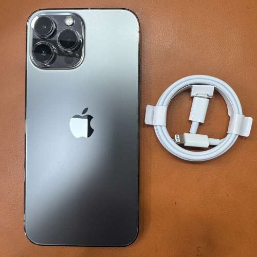 99%New iPhone 13 Pro Max 1TB 黑色 香港行貨 電池效能95% 有配件 自用首選超值