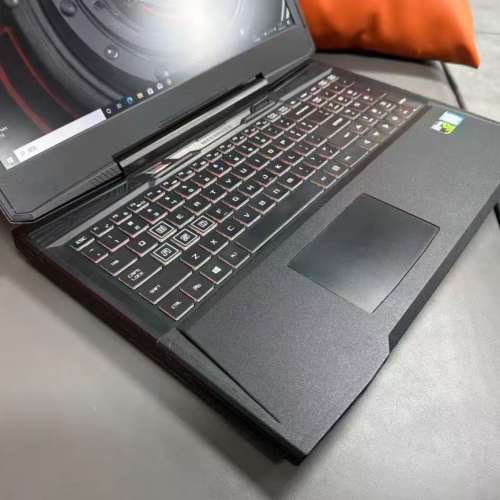 Intel® Core™ i7-6700電競筆記本電腦，頂配 16G ddr4 記憶體，samsung 870 evo 2...