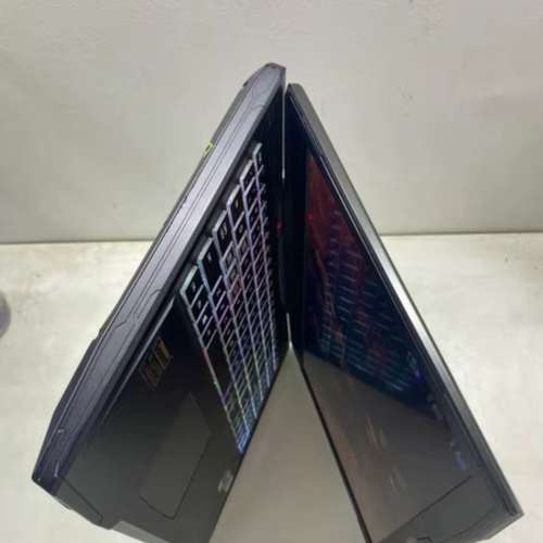 Intel® Core™ i7-6700電競筆記本電腦，頂配 16G ddr4 記憶體，samsung 870 evo 2...