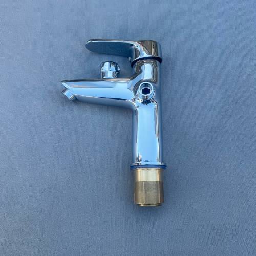 高級多功能冷熱水龍頭