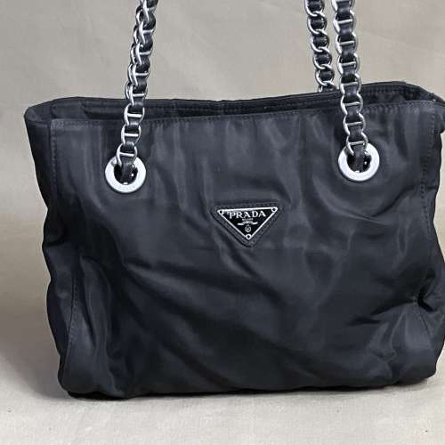 女裝手袋Prada