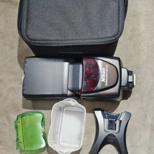 nikon SB-700