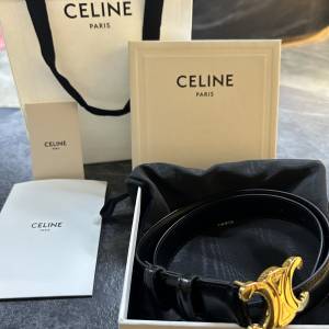 全新CELINE 70cm 平滑小牛皮TRIOMPHE皮帶 70cm MEDIUM TRIOMPHE BELT IN TAURILLON...