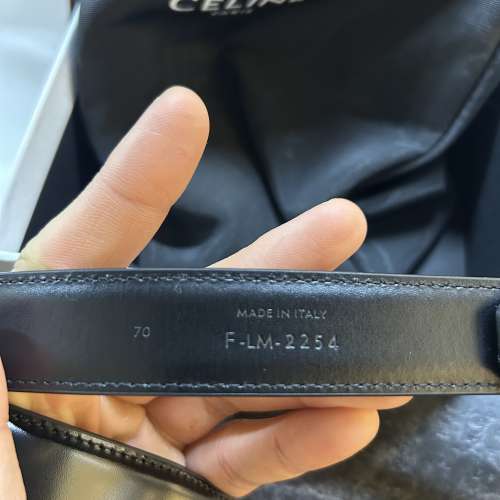 全新CELINE 70cm 平滑小牛皮TRIOMPHE皮帶 70cm MEDIUM TRIOMPHE BELT IN TAURILLON...