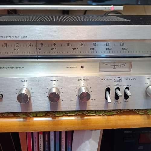 Technics  九成新收扩音機