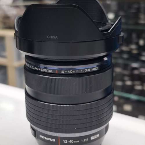 OLYMPUS M.ZUIKO DIGITAL 12-40MM F2.8 PRO LIKE NEW