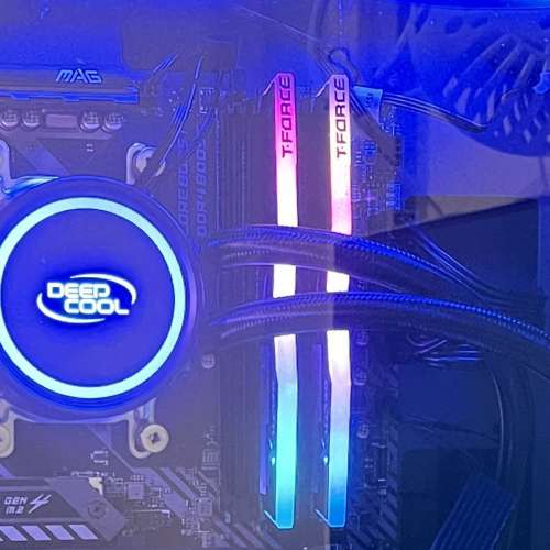 T-FORCE 16GB DDR4 3600 (CL18-22-22-42 1.5V) x 2條