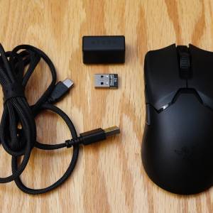 Razer Viper V2 Pro 雷蛇毒蝰 超輕量無線遊戲滑鼠