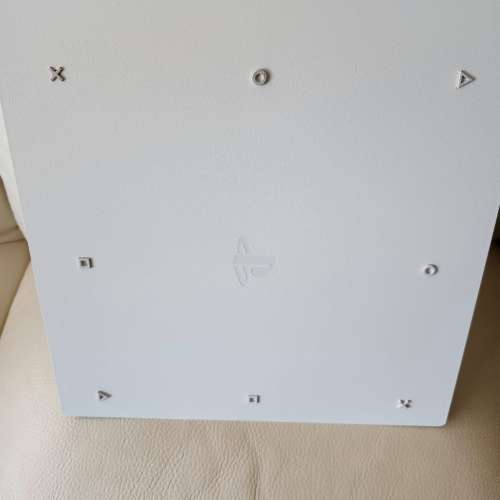 白色 White Sony PS4 Pro 1TB