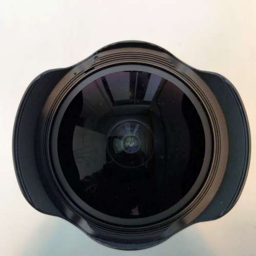 Canon EF 8-15 mm L / F.4