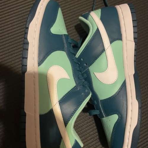 Nike dunk low 女子運動鞋