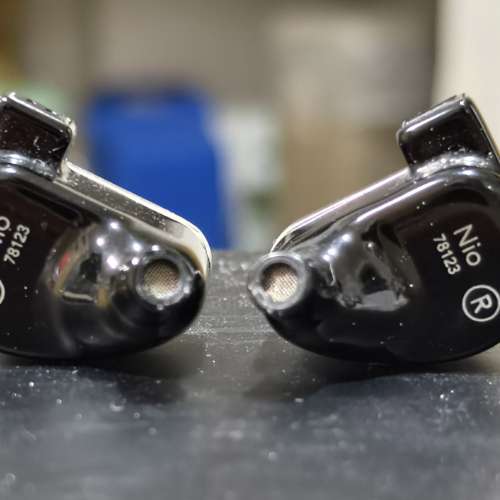 98% New 64 Audio Nio 混合單元耳機