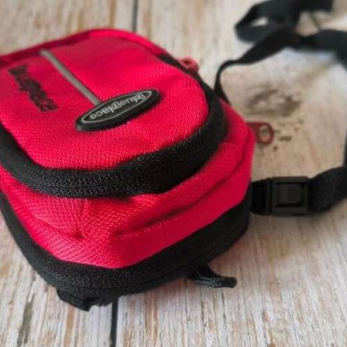 全新 Blueplace 紅色 超輕 斜揹袋 單肩袋 相機袋