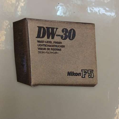 (全球唯一全新貨品）Vintage Nikon DW-30 Waist-Level Finder for F5 Camera