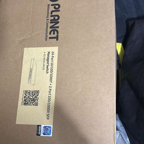 80% new 24 port planet managed switch