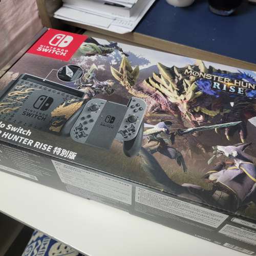 Nintendo Switch Monster Hunter Rise 特別版主機 (唔包 MHR Game)