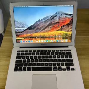 13寸 macbook Air i7高配筆記本電腦，8GB記憶體 256G固態SSD硬盤，超高性價比輕薄筆...