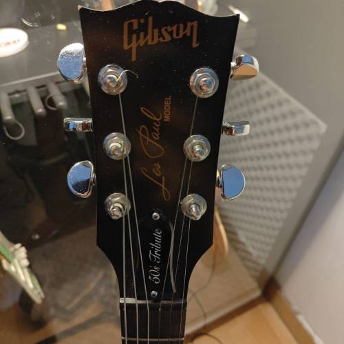 Gibson Les Paul Tribute