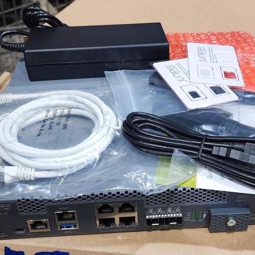 Juniper New Sealed NFX150-C-S1-AE 4 core x86 processor QAT Network Services Plat