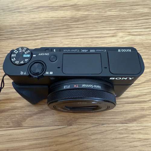 Sony RX100 M4